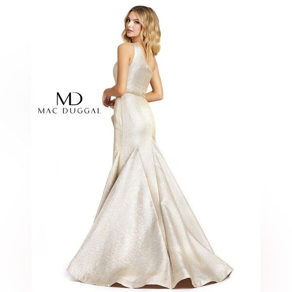 Mac Duggal Evening/ size 14 - Picture 5 of 10